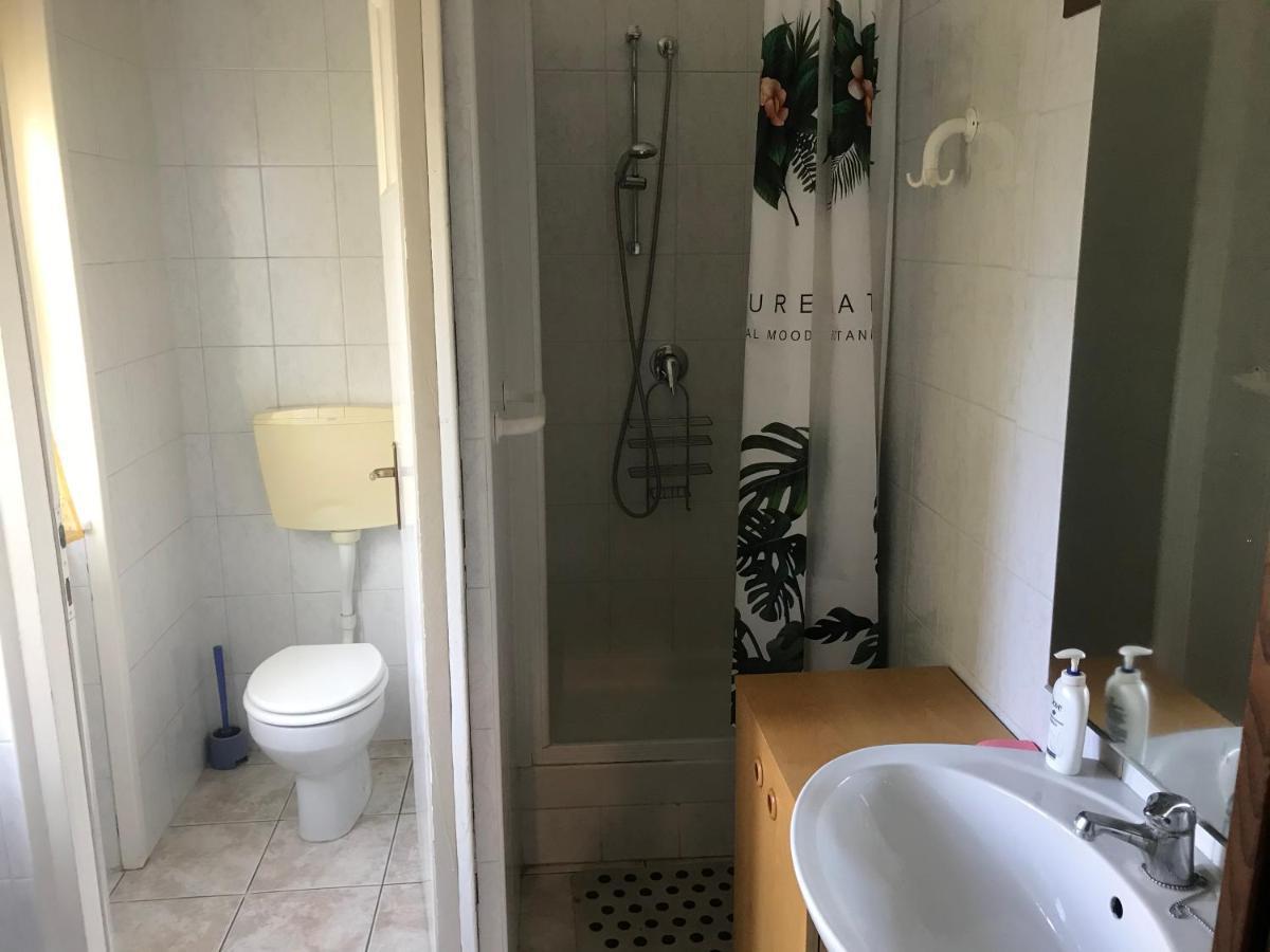 B&B " Guzzi - Inn " Mandello del Lario Dış mekan fotoğraf