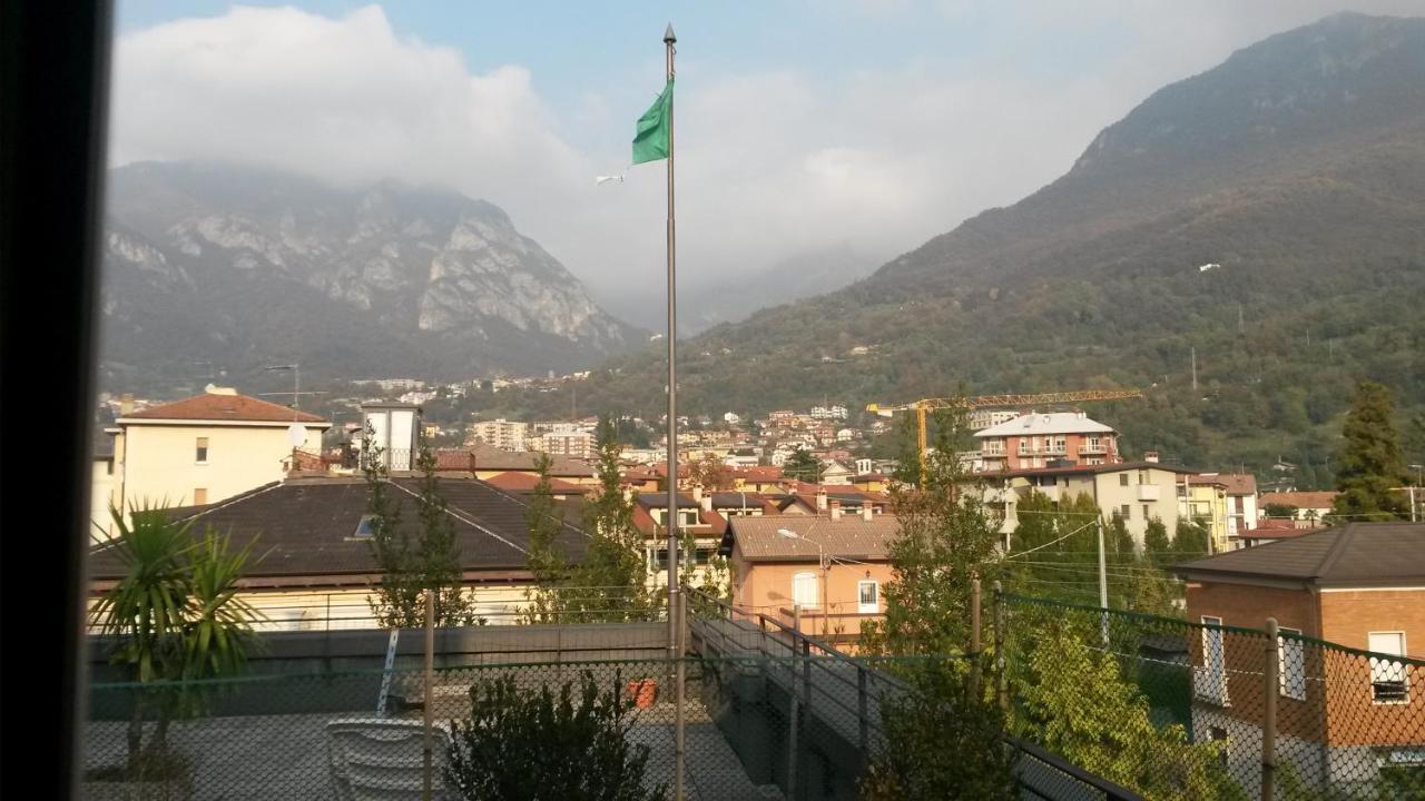 B&B " Guzzi - Inn " Mandello del Lario Dış mekan fotoğraf